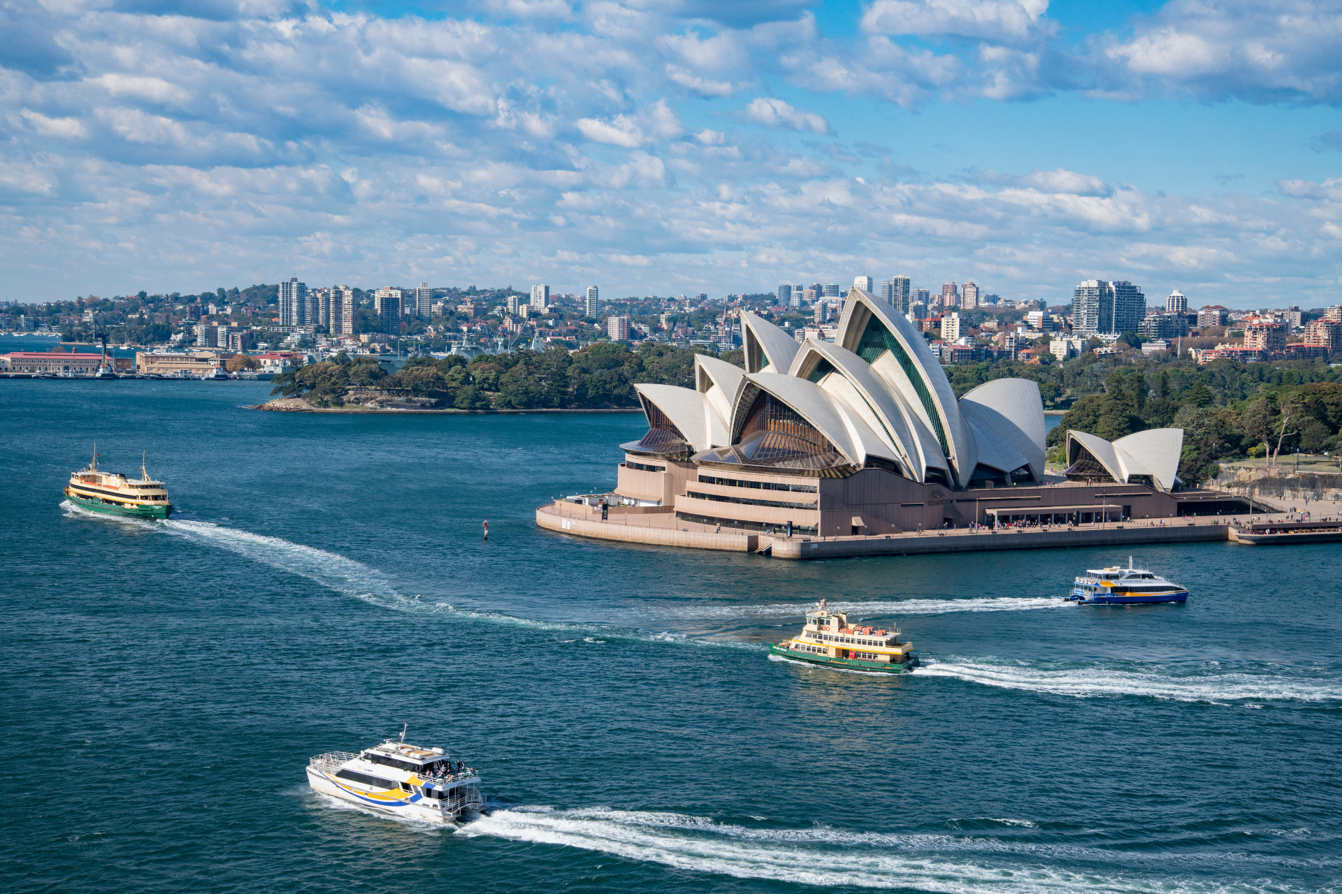 Switch from a Tourist Visa to a Student Visa in Australia