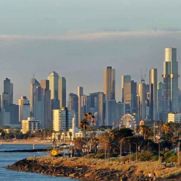 How Can You Move from a 485 Visa to a 189 PR Visa in Australia