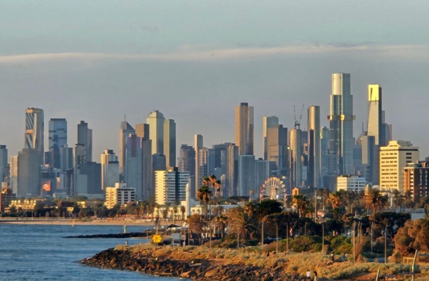 How Can You Move from a 485 Visa to a 189 PR Visa in Australia
