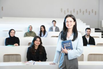 Switch from a 408 Visa to a Student Visa in Australia