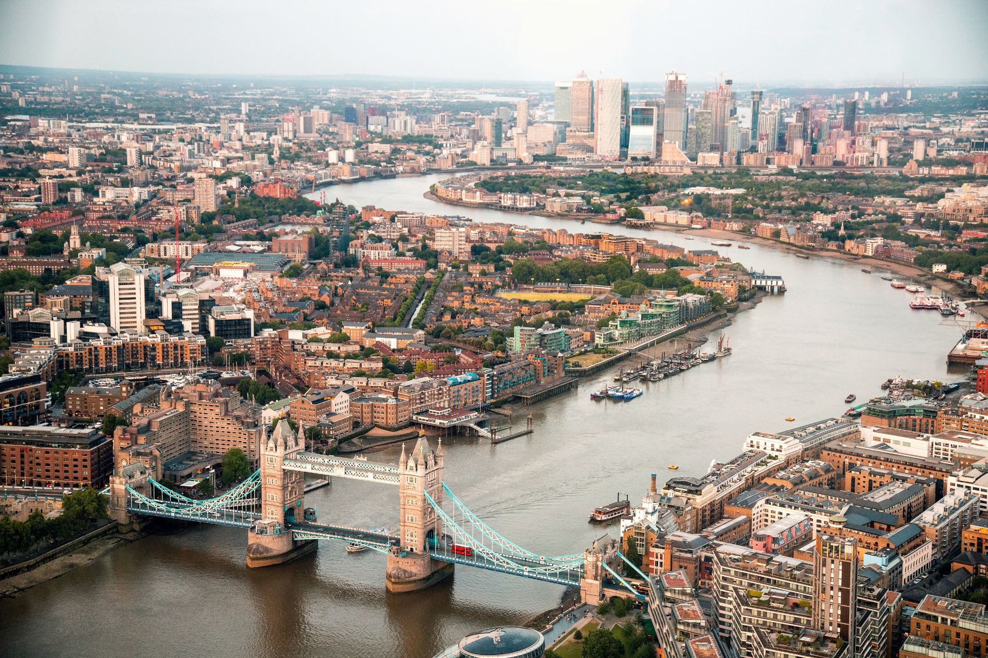 How to Migrate to Australia from the UK 2026 — Complete Guide
