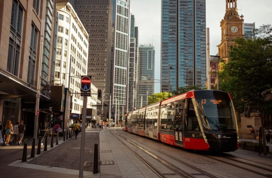 I Wanted a Second Year Working Holiday Visa, How Does the New Ballot System Change My Plans?